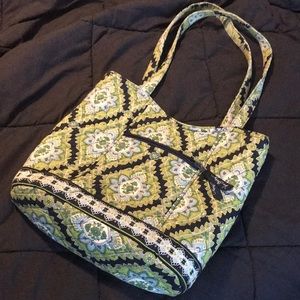 Vera Bradley tote purse. Navy and green print.